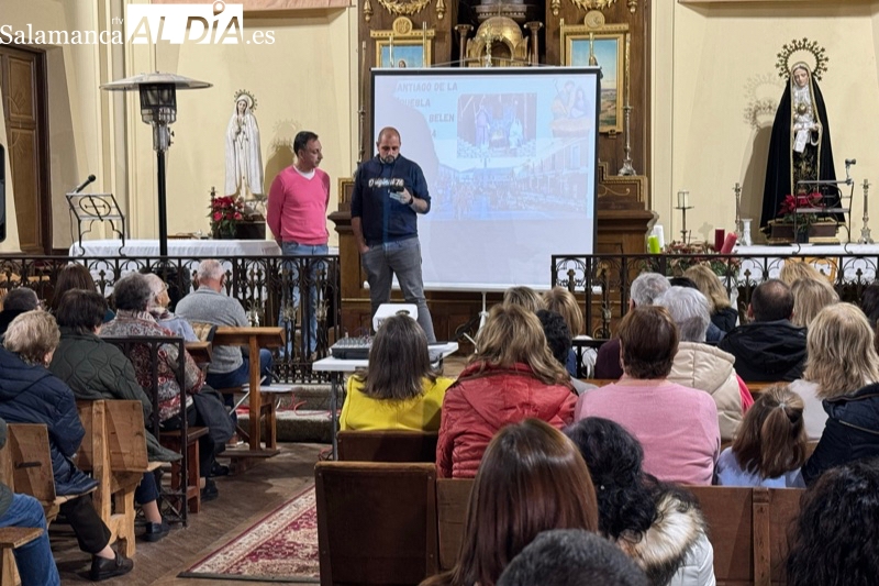 Santiago de la Puebla se une para conmemorar el décimo aniversario de su Belén Viviente