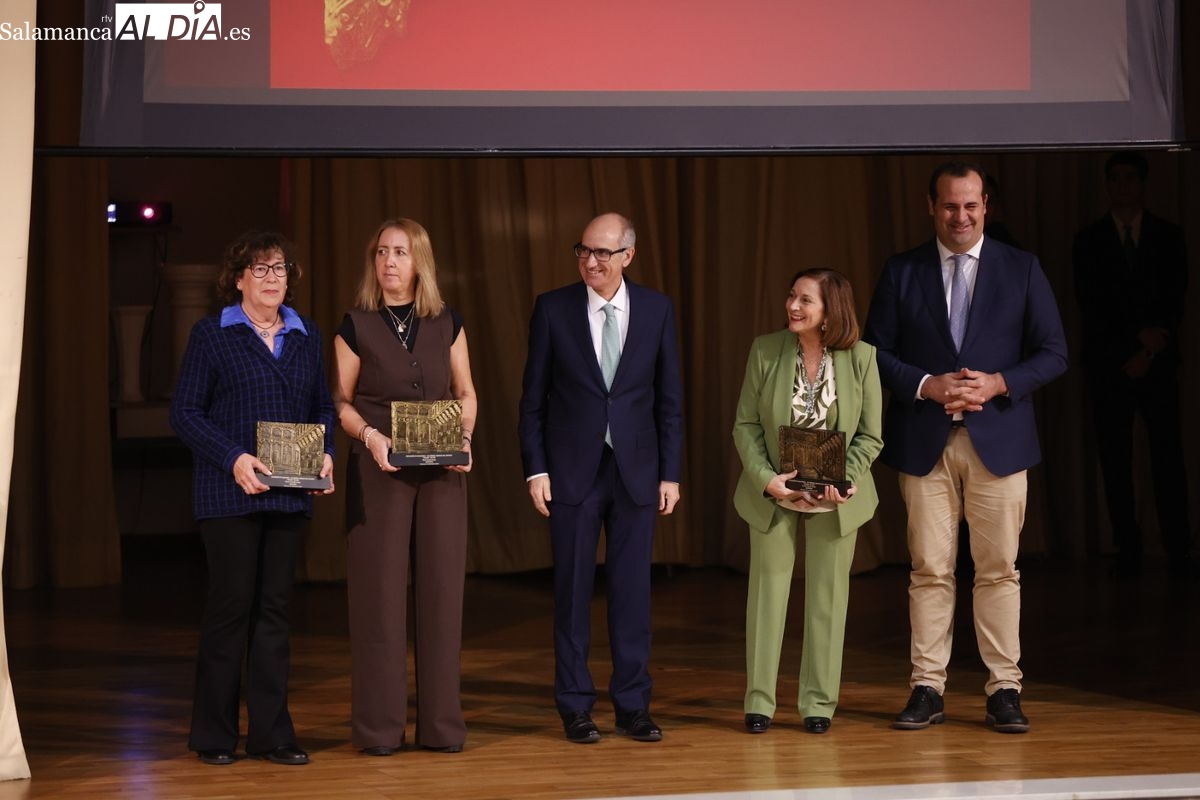La atleta peñarandina Lorena Martín, galardonada con la Salina de Oro como mejor deportista de la provincia 
