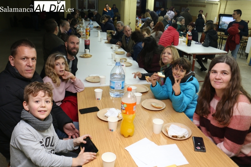 La XVI Fiesta de la Aceituna, el Aceite y el Olivo de Aldeadávila celebra el final de una buena campaña olivarera