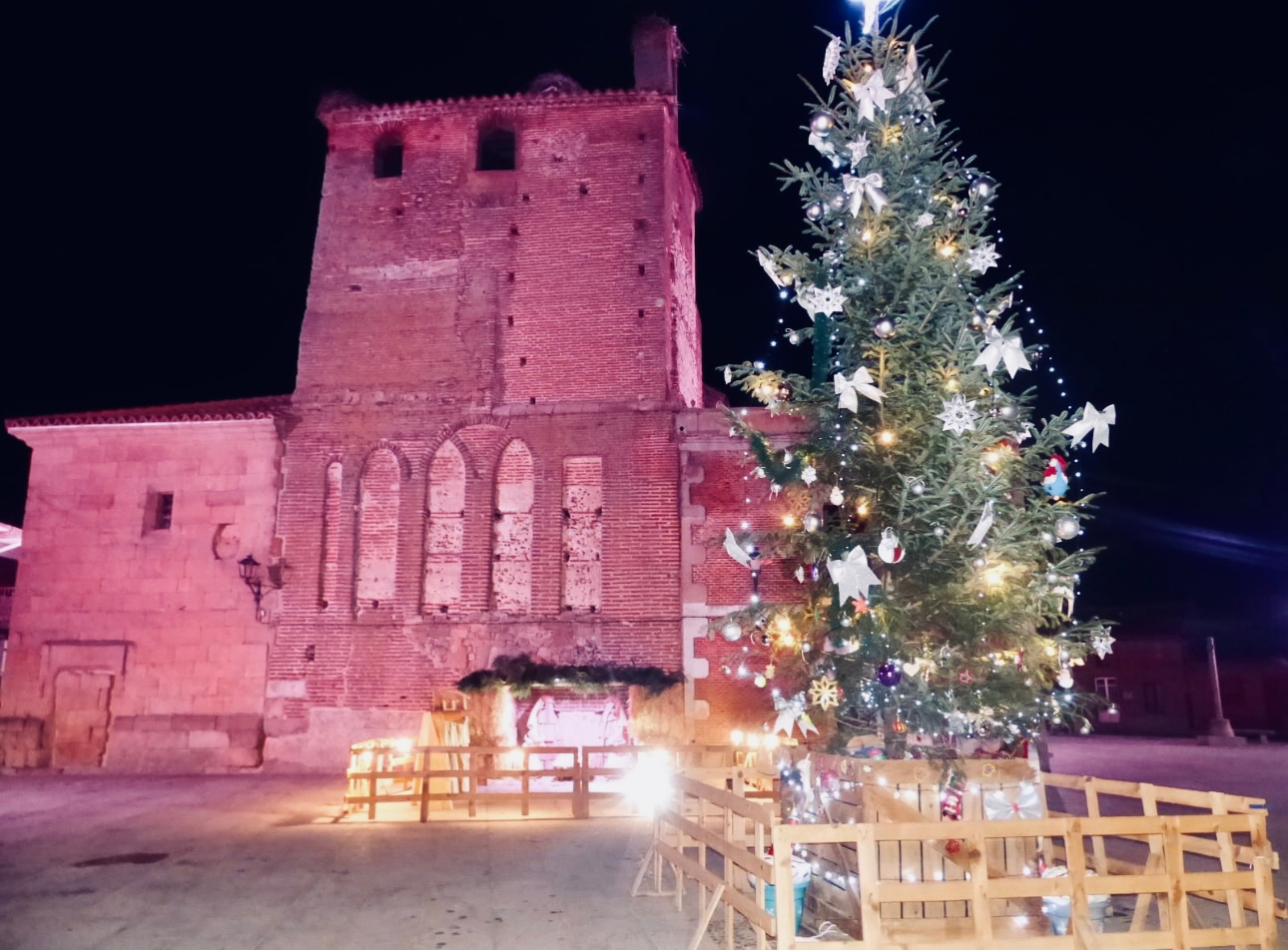 Villoria se une para iluminar la Navidad