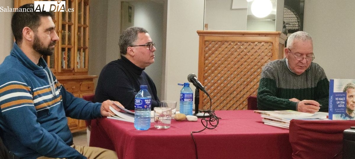 Yo nací un día azul, la obra autobiográfica de López Pinto tras superar un grave ictus cerebral