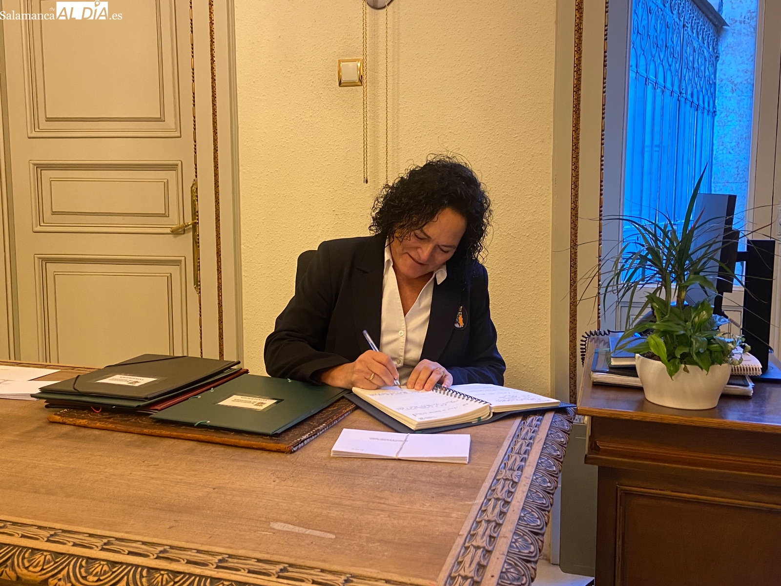 Marta, toda una vida ligada a consistorio salmantino: El buen ambiente en el trabajo es uno de los aspectos más importantes