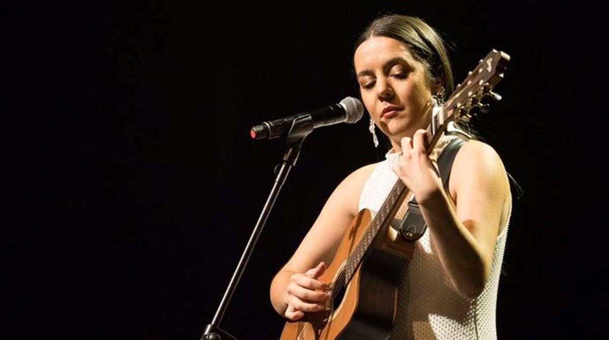 La artista con dos nominaciones a los Latin Grammys que actuará en Salamanca (VÍDEO)