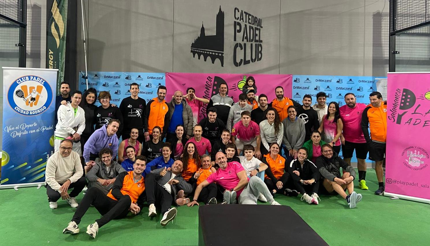 El Club de Pádel Ciudad Rodrigo disfruta de un hermanamiento con el Club Play Pádel de Salamanca