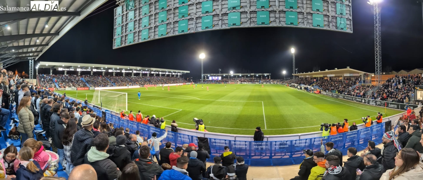 ¡¡Lleno en el Reina Sofía con 5.914 espectadores en el Unionistas - Rayo Vallecano!! (GALERÍA DE FOTOS Y VÍDEO)