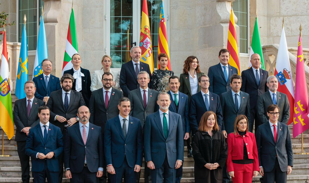 Mañueco reivindica una financiación igual para todos y medios para Sanidad, acceso a vivienda e inmigración