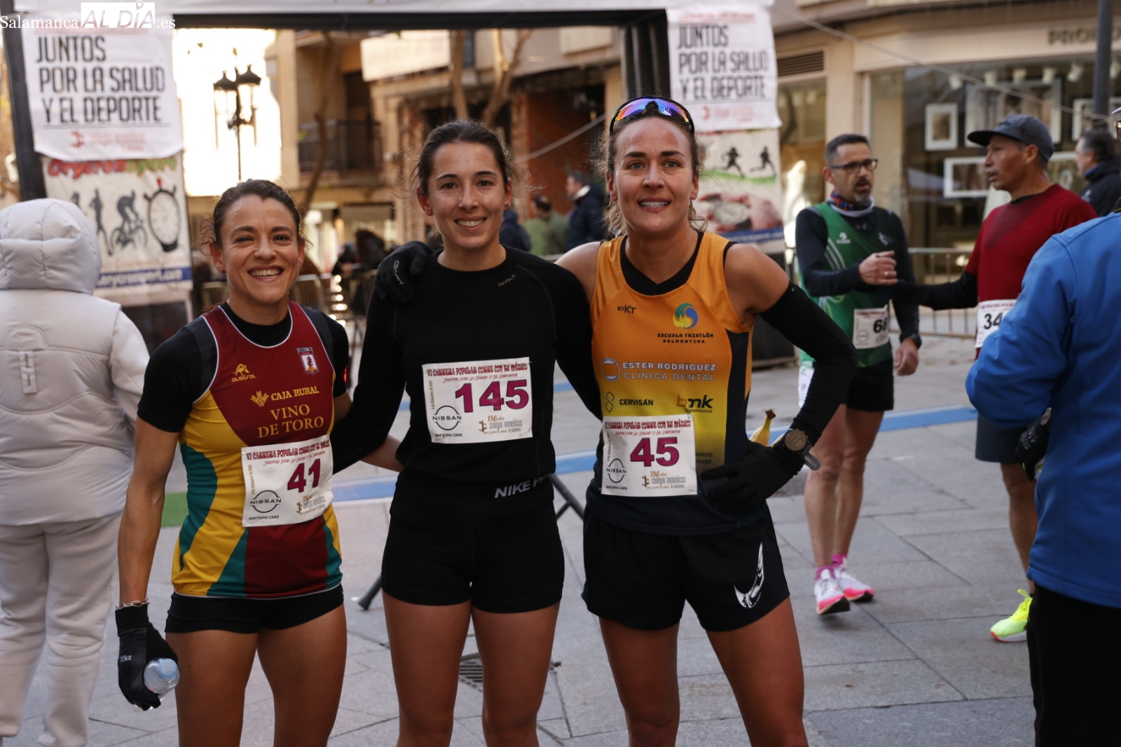 La VI Carrera Corre con tu Médico. Juntos por la salud y el deporte no decepciona en Salamanca