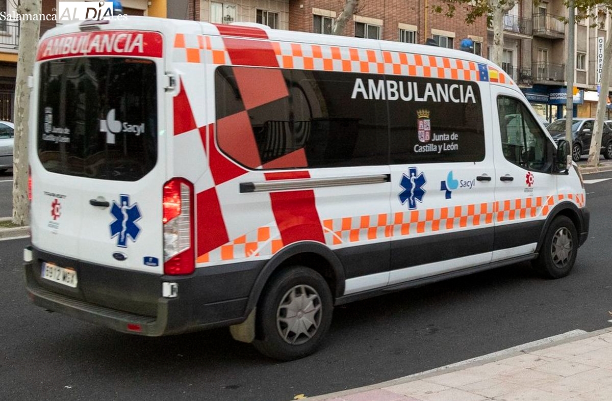 Atropellado un menor que iba al colegio en la avenida Reyes de España y el conductor huye