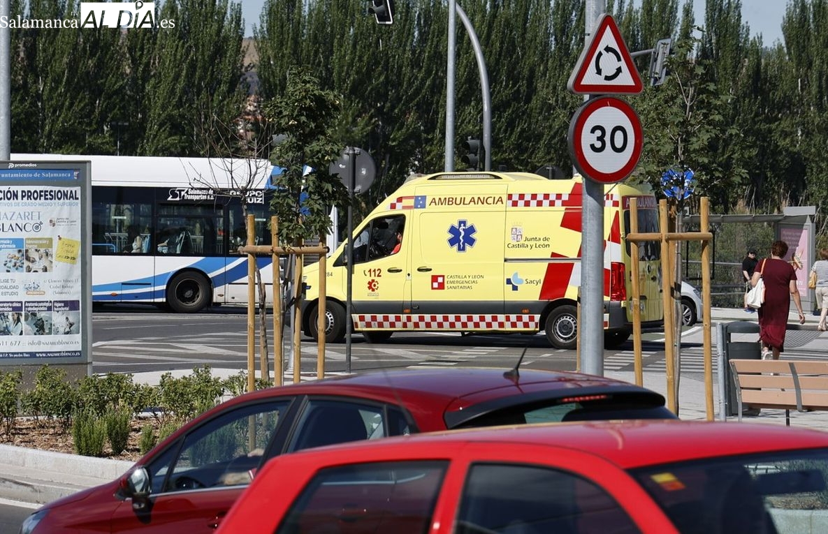 Dos heridos tras colisionar dos coches en el paseo de Carmelitas