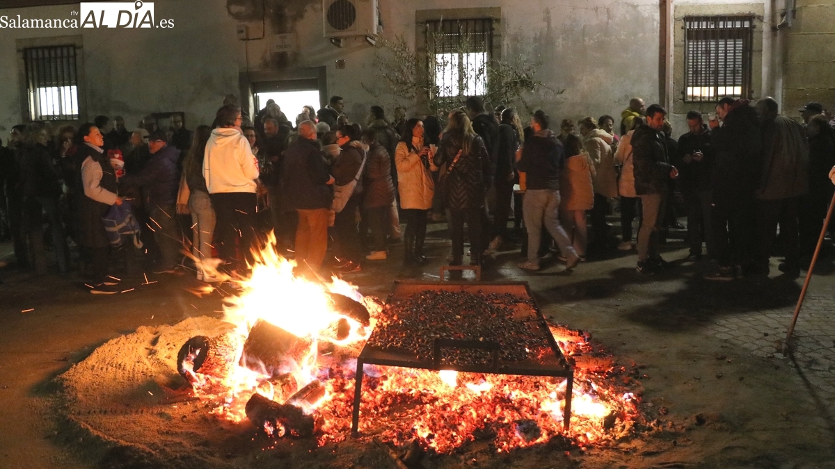 Castañada, mercadillo y música para celebrar el puente en Vilvestre