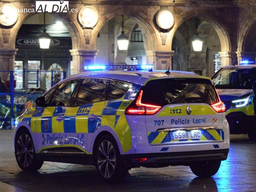 Un arma blanca, alcohol y orinar en la calle: así ha sido la madrugada en Salamanca