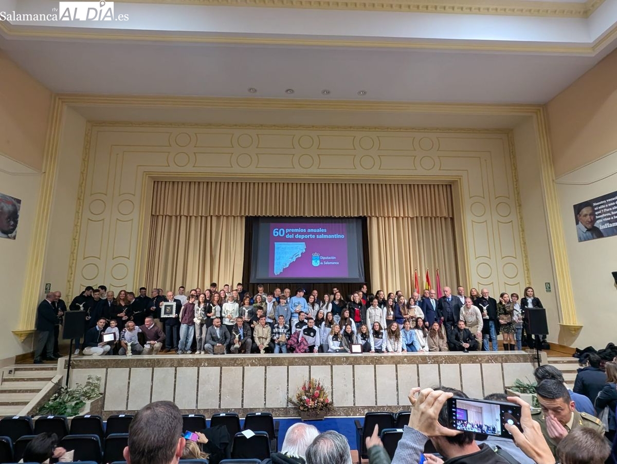 Lorena Martín, Mario García Romo y Álvaro de Arriba, Salinas de Oro en los 60º Premios Anuales del Deporte Salmantino