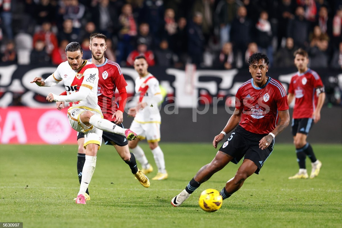 Así llegan el Celta y el Rayo Vallecano a Salamanca: derrotas con el Espanyol y el Athletic Club de Bilbao antes de la Copa del Rey