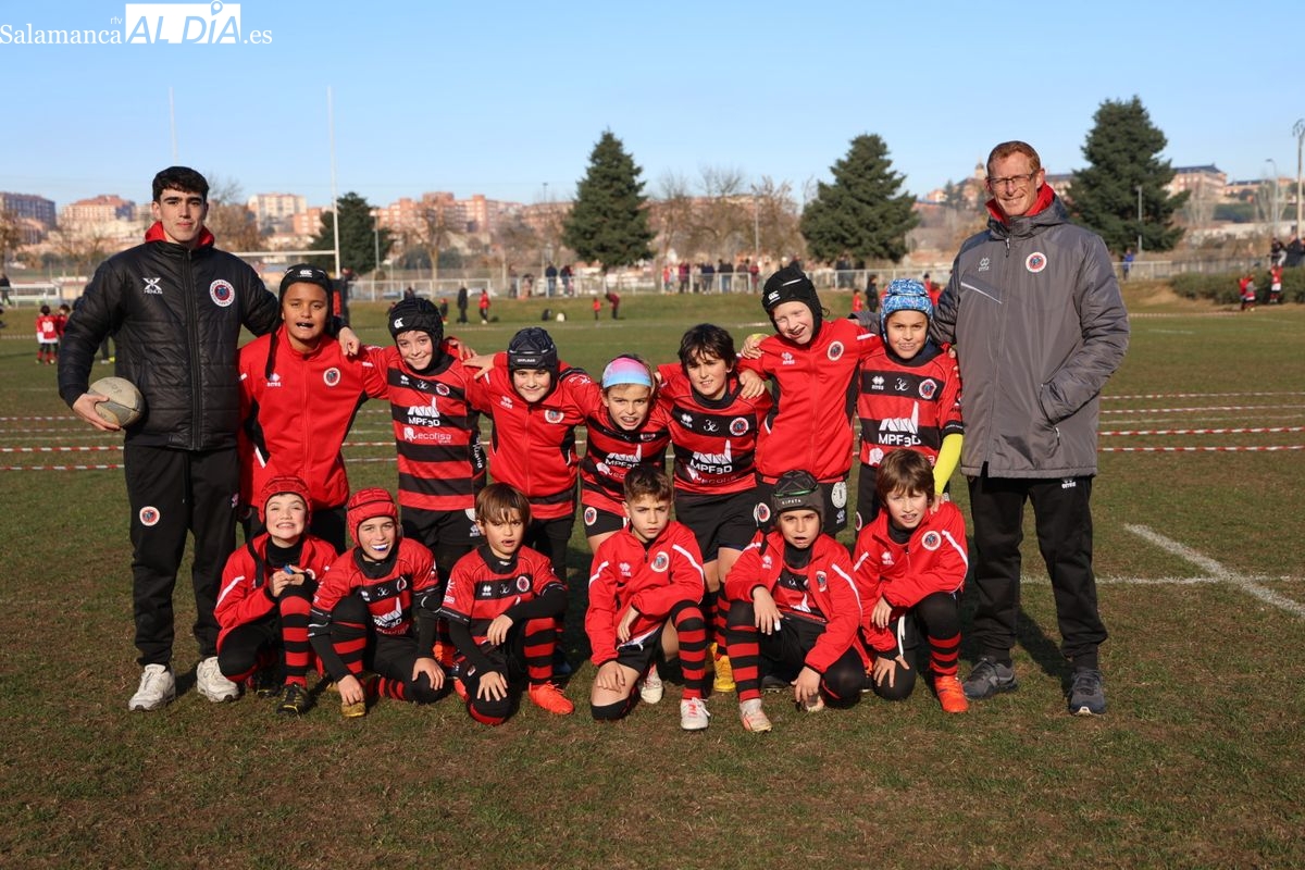 Un millar de jugadores disfrutan en Salamanca de la concentración de Escuelas de Rugby de Castilla y León