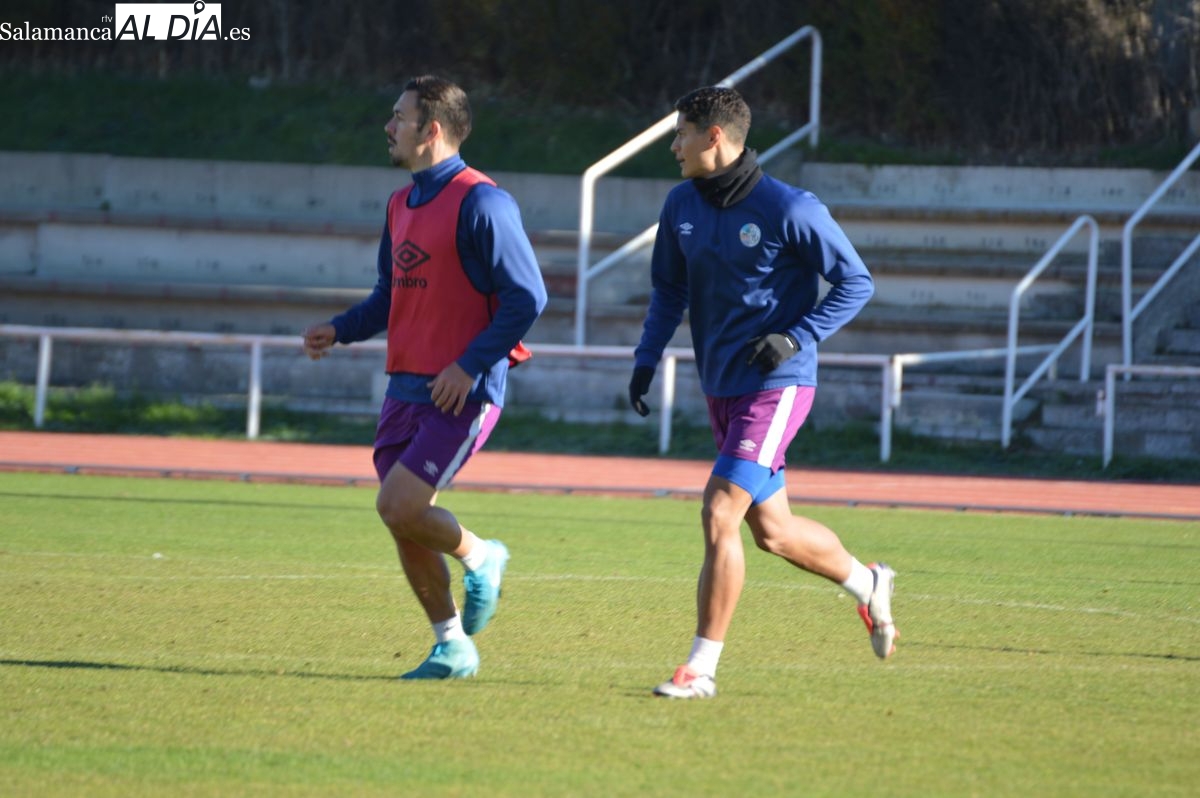 Gustavo, Ian y Souley apuntan a titulares en defensa para el Langreo - Salamanca UDS... a falta de ver si un sobrecargado Amaro llega (FOTOS)