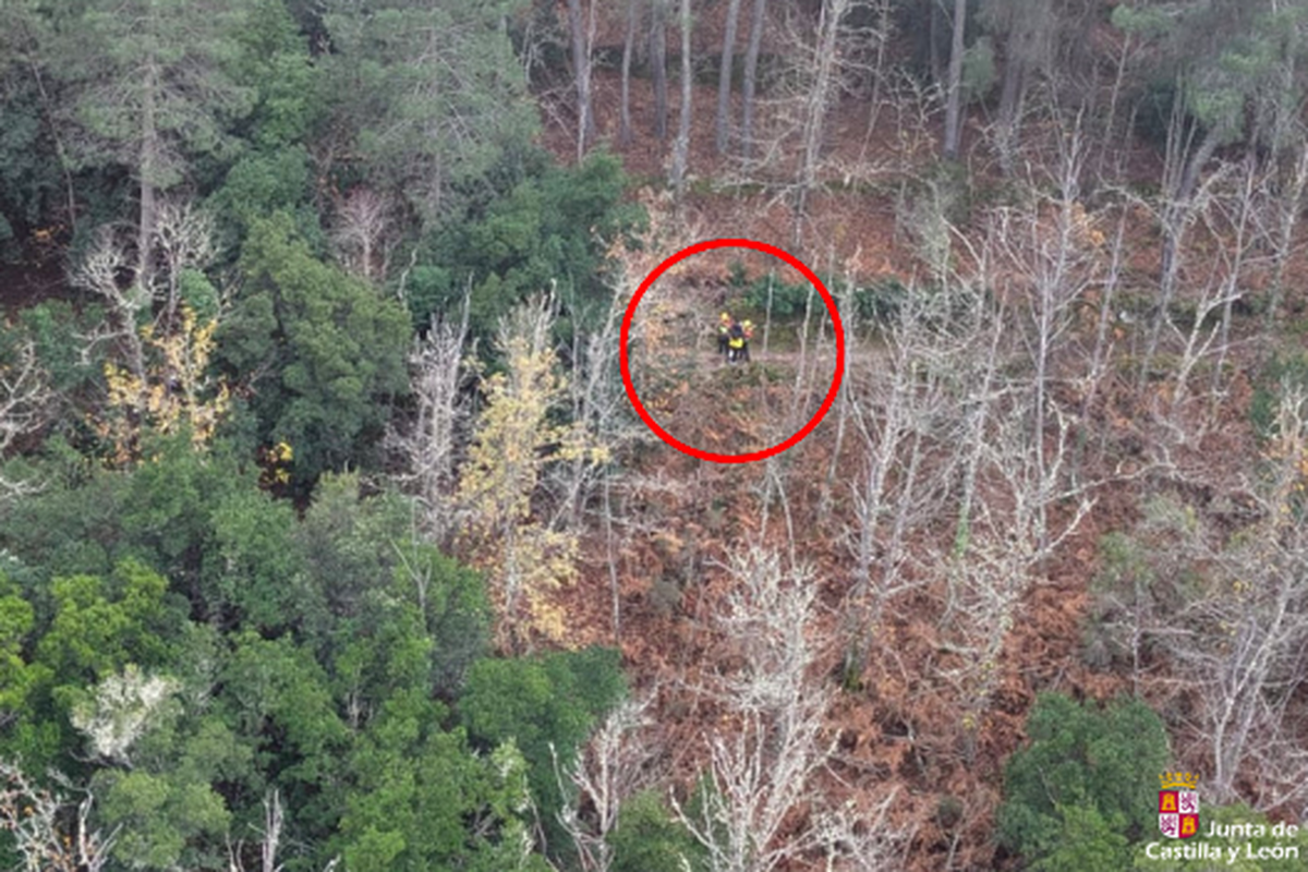 Rescatada en helicóptero una senderista tras sufrir una lesión en Mogarraz (VÍDEO)