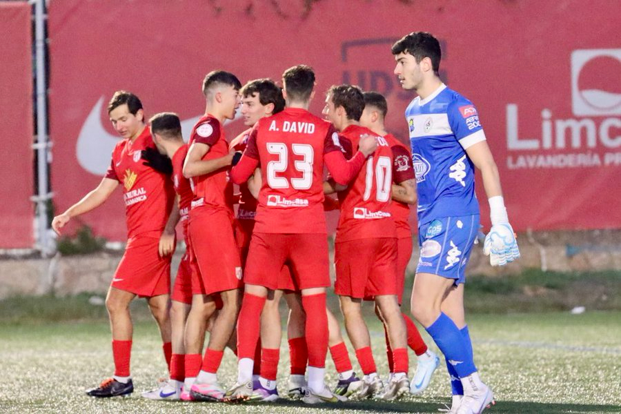 El Santa Marta remonta en el San Casto para ganar al líder Astorga (2-1)