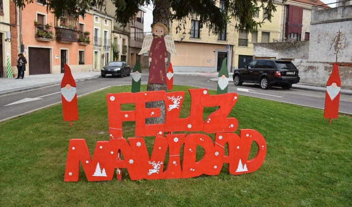 Quince zonas, entre ellas 2 debutantes, se apuntan al 9º Concurso de Decoración Navideña