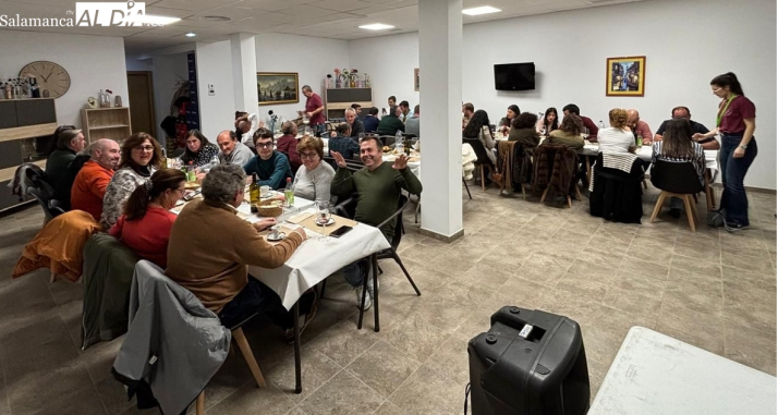 Los vecinos de Villaseco de los Reyes festejan el día de la Inmaculada