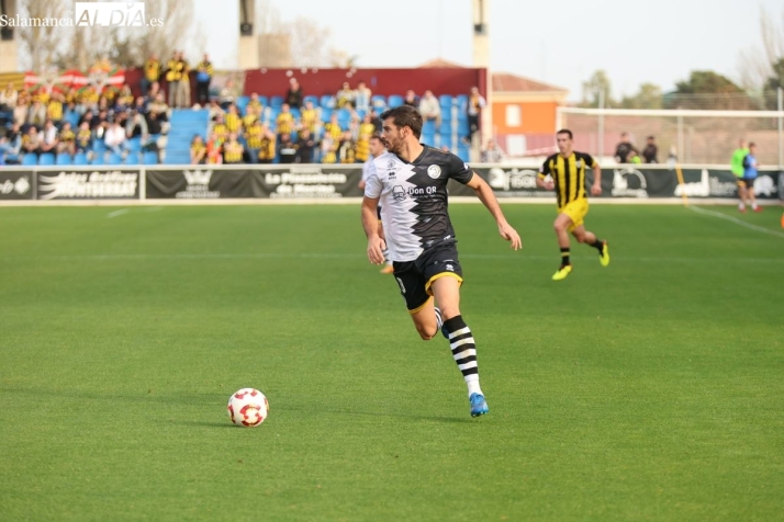 De la Nava y el Unionistas - Rayo: Me gustaría pedirle la camiseta a James Rodríguez. Soy del Madrid y he celebrado algún gol suyo