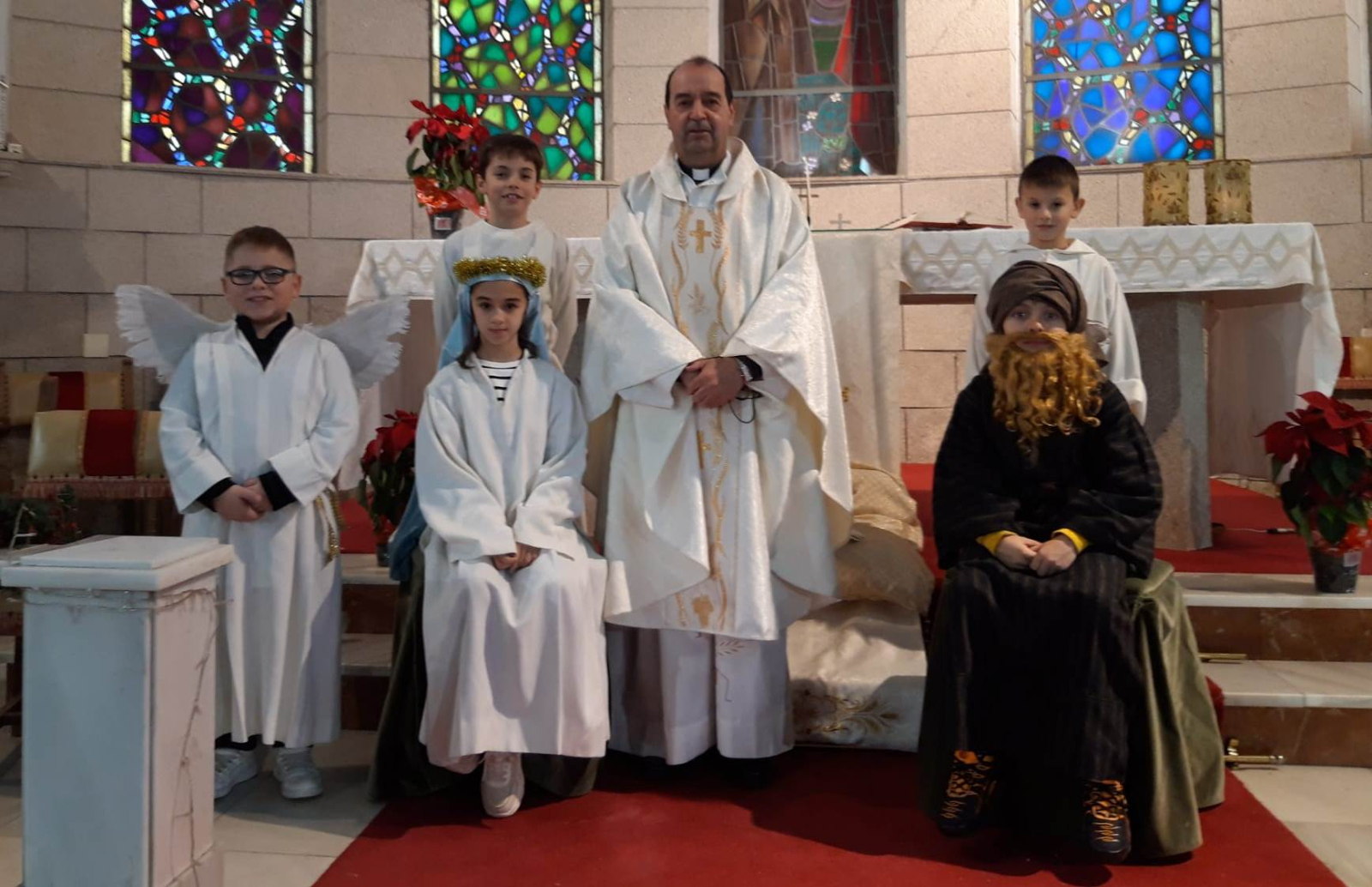 Un nacimiento viviente anima la misa dominical en Sancti-Spíritus