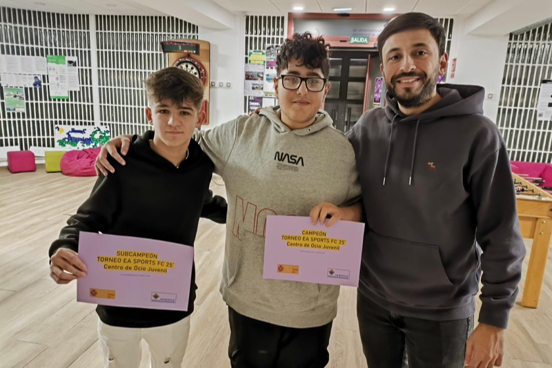 Buena participación en el tradicional Torneo navideño del videojuego FC25, que ya corona a sus ganadores