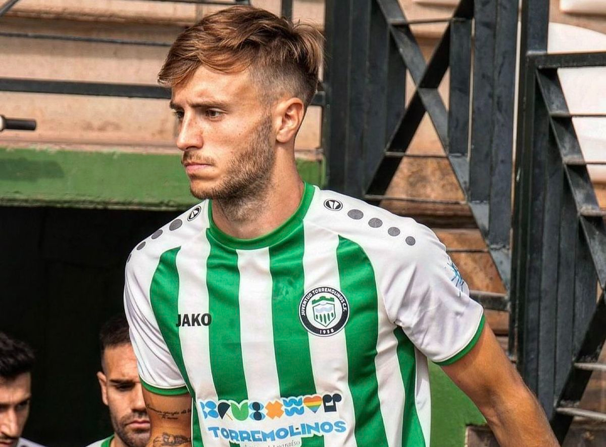 Ya es oficial: Ángel García, primer fichaje de invierno para el Salamanca UDS (VÍDEO)