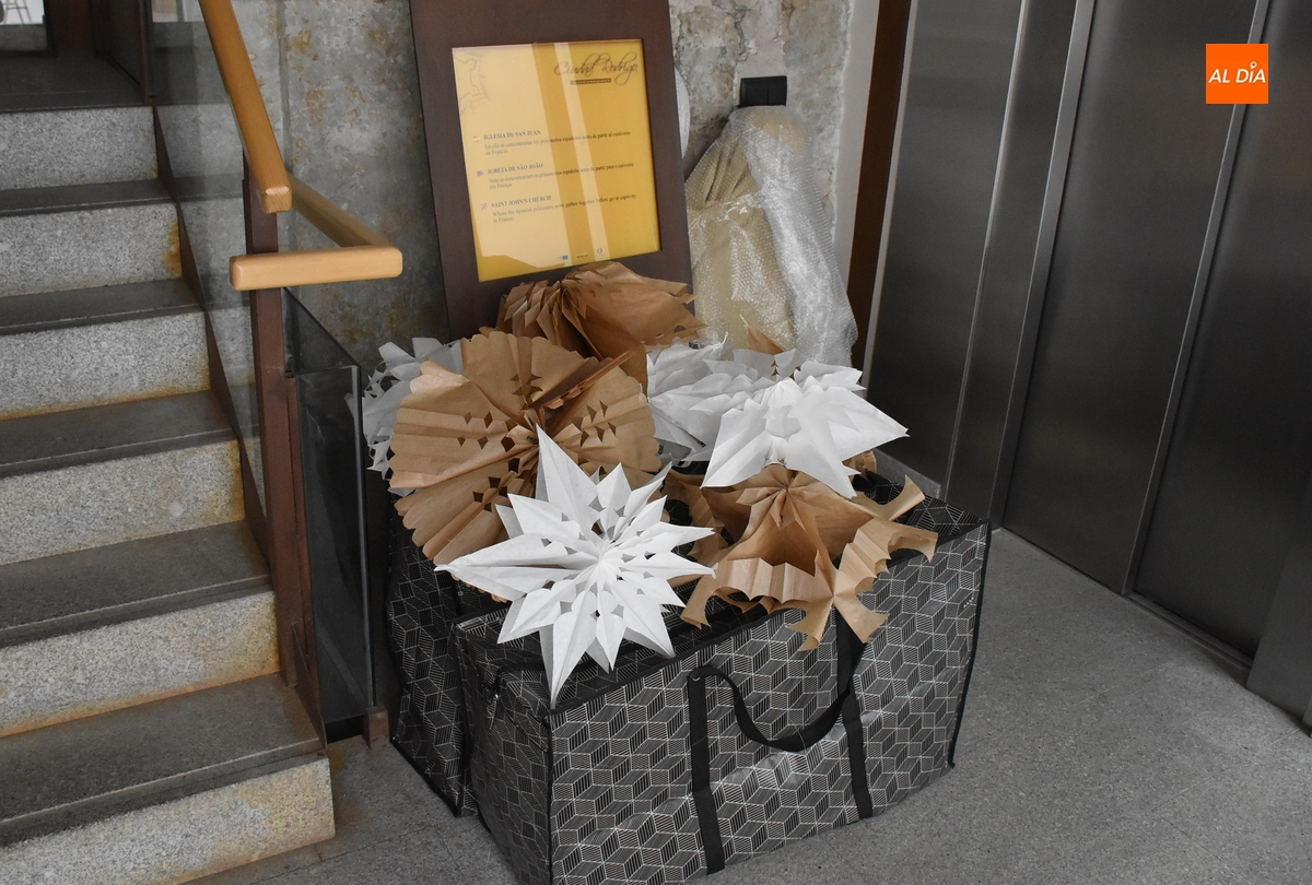 La Casa Consistorial dice adiós al espíritu navideño que aún conservaba