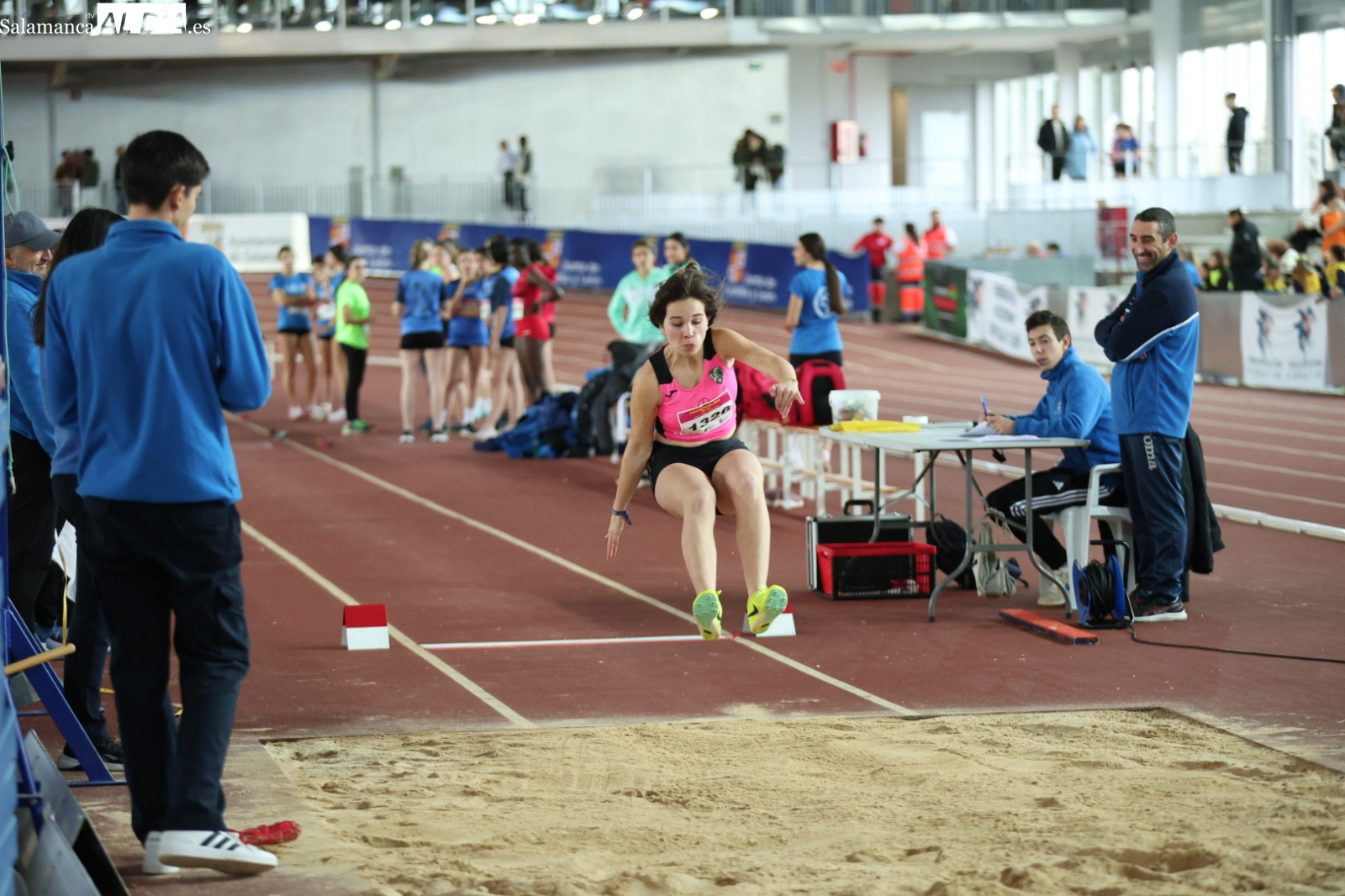 La primera jornada de los Juegos Escolares llena de atletismo la Carlos Gil Pérez