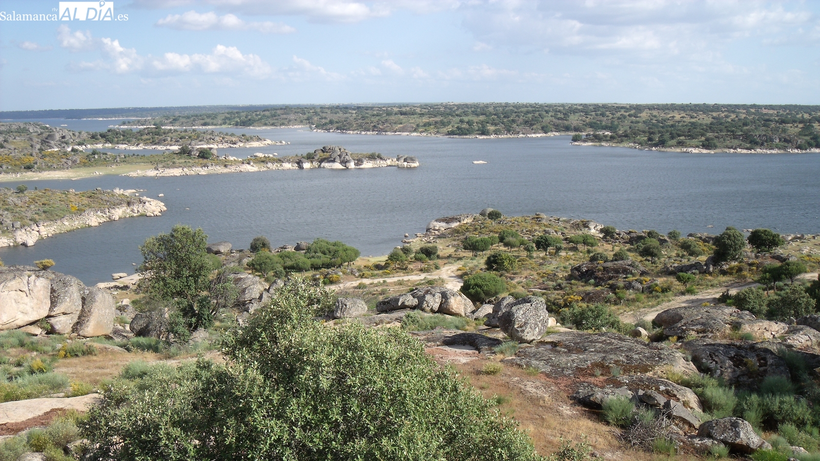 Solicitan a la Junta la construcción de una pasarela peatonal que una Carbellino con Monleras o Villaseco de los Reyes 