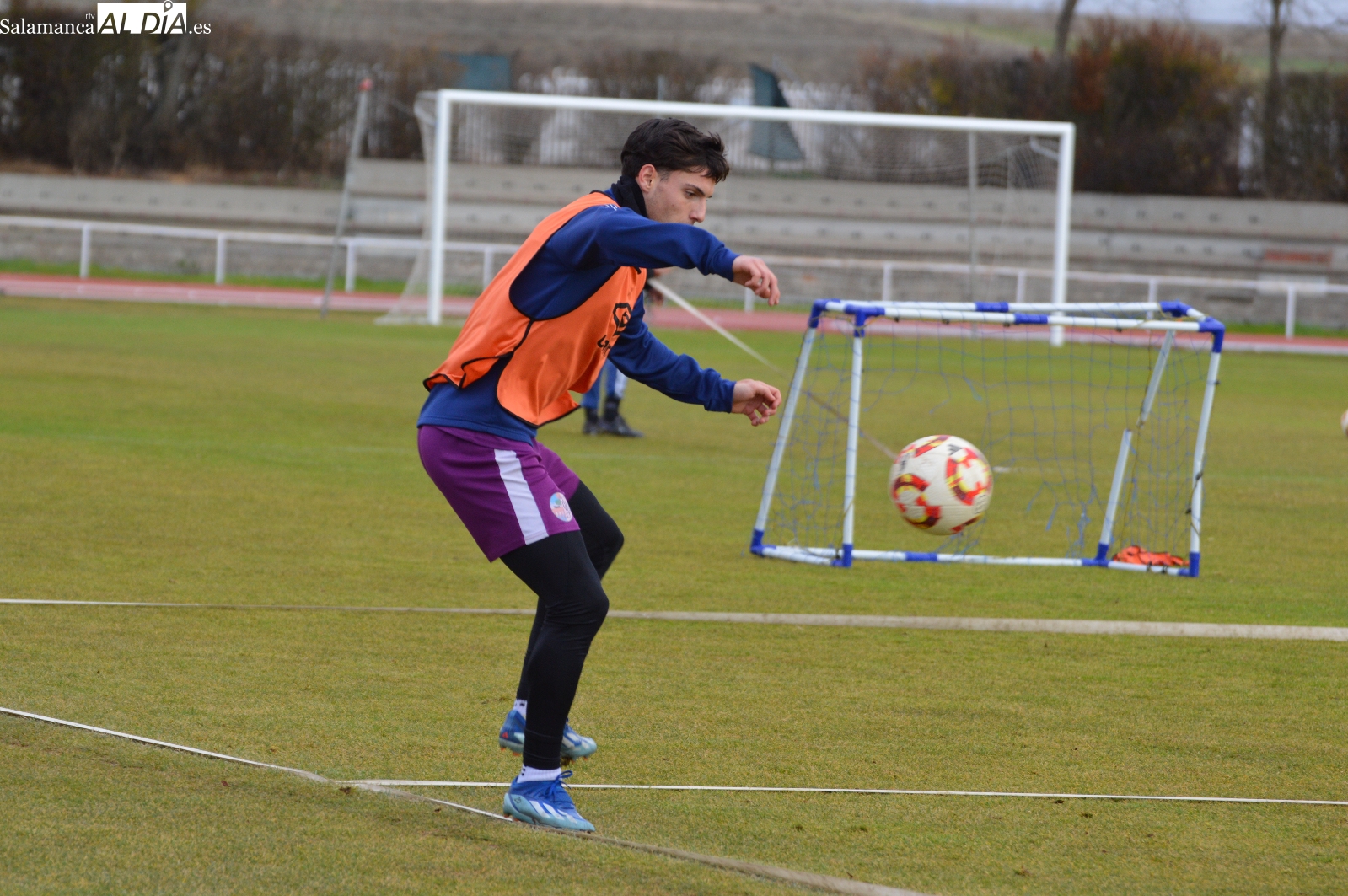 Berardozzi ya entrena en un Salamanca UDS que ensaya con el mismo once que en el último partido y hay novedades en el mercado con Galván (FOTOS)