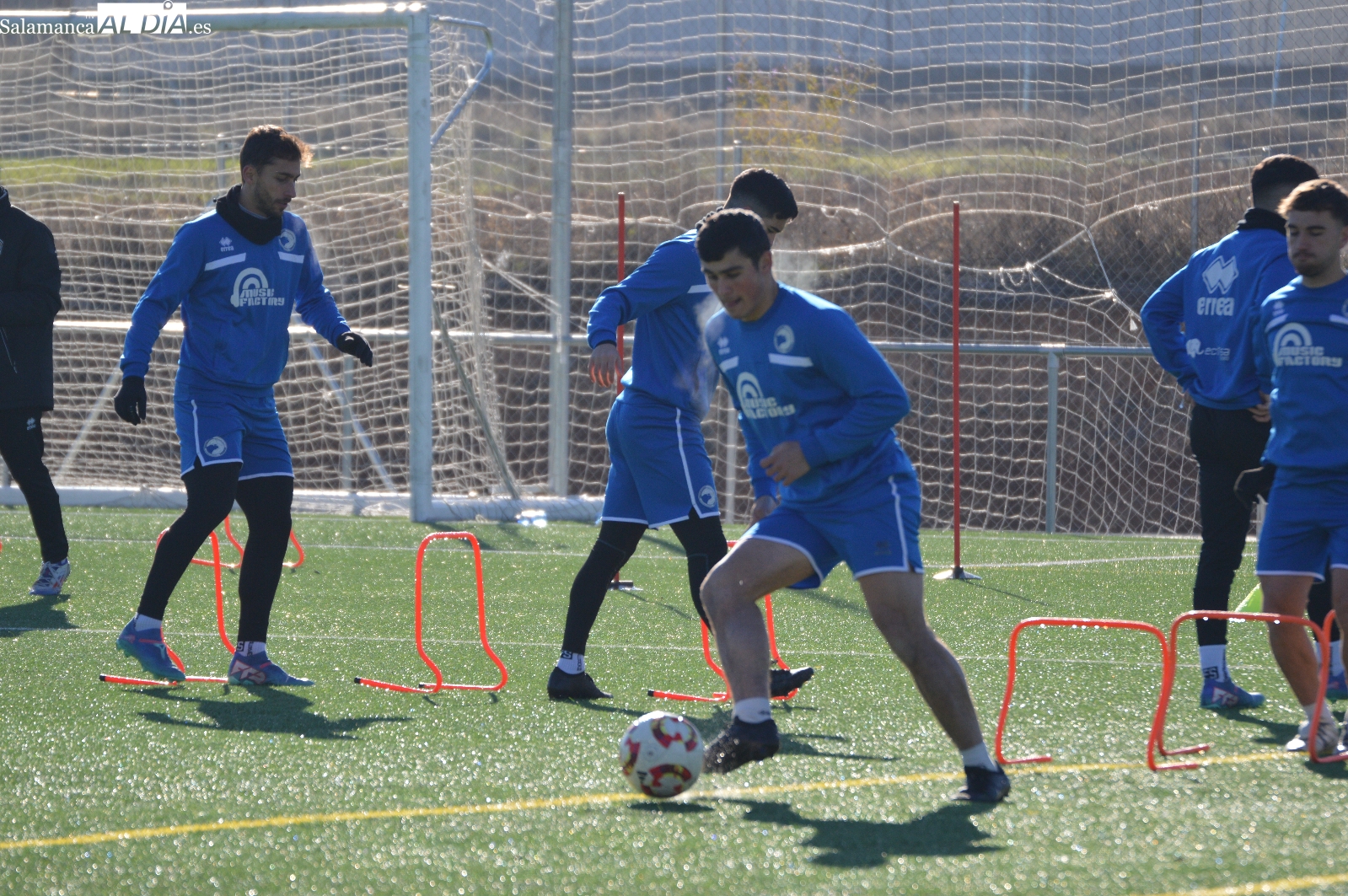 Fran Ortuño, la gran novedad en un entrenamiento de Unionistas marcado por la preocupación con el tiempo de baja de Rastrojo (FOTOS)