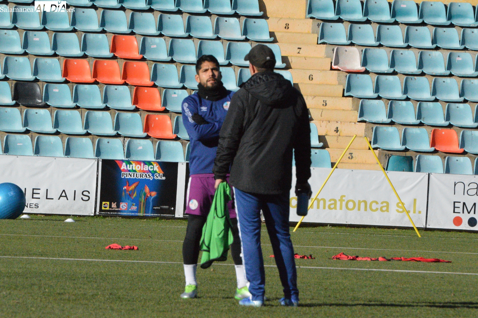 Martín Galván, la intrahistoria de pasar a estar en la lista de bajas... a que Dueñas diga que de momento sigue en el Salamanca UDS