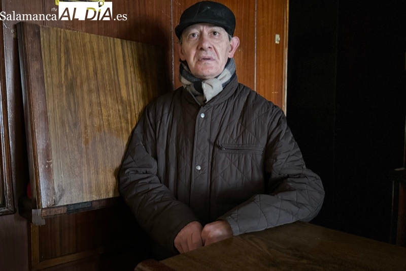 Gracias a los clientes y amigos que han compartido tanto conmigo estos 45 años en el bar