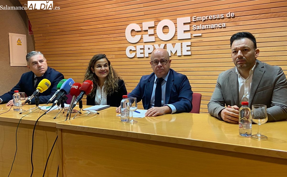 Piden la anulación de la ordenanza municipal que regula viviendas y apartamentos de uso turístico