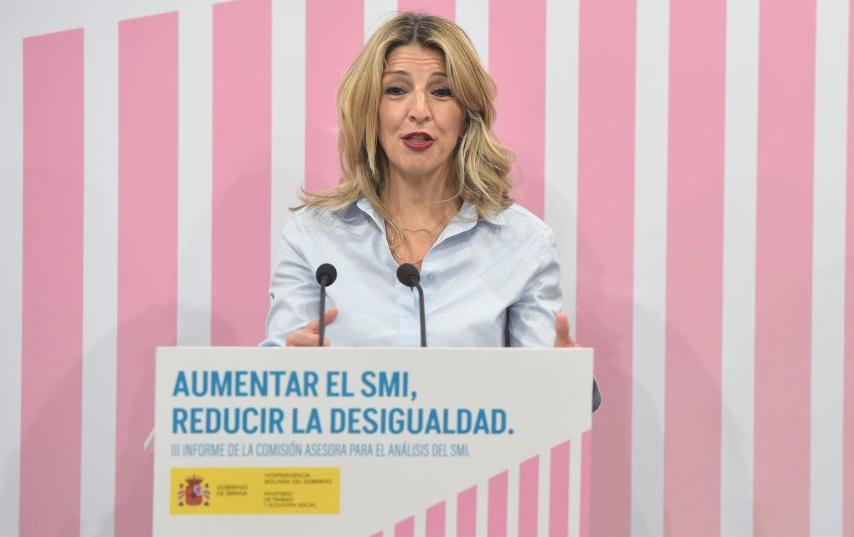 Díaz defiende subir 50 euros al mes el salario mínimo este año, hasta los 1.184 euros