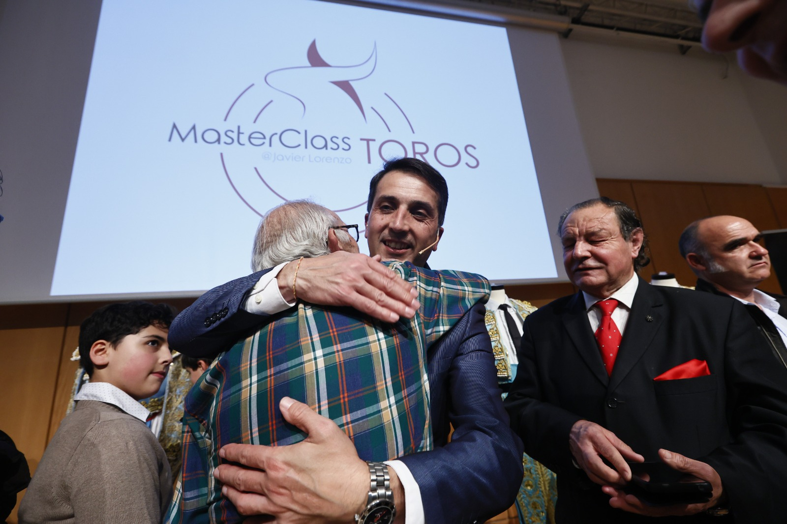 El mundo del toro se vuelca en el homenaje a Javier Castaño (FOTOS)