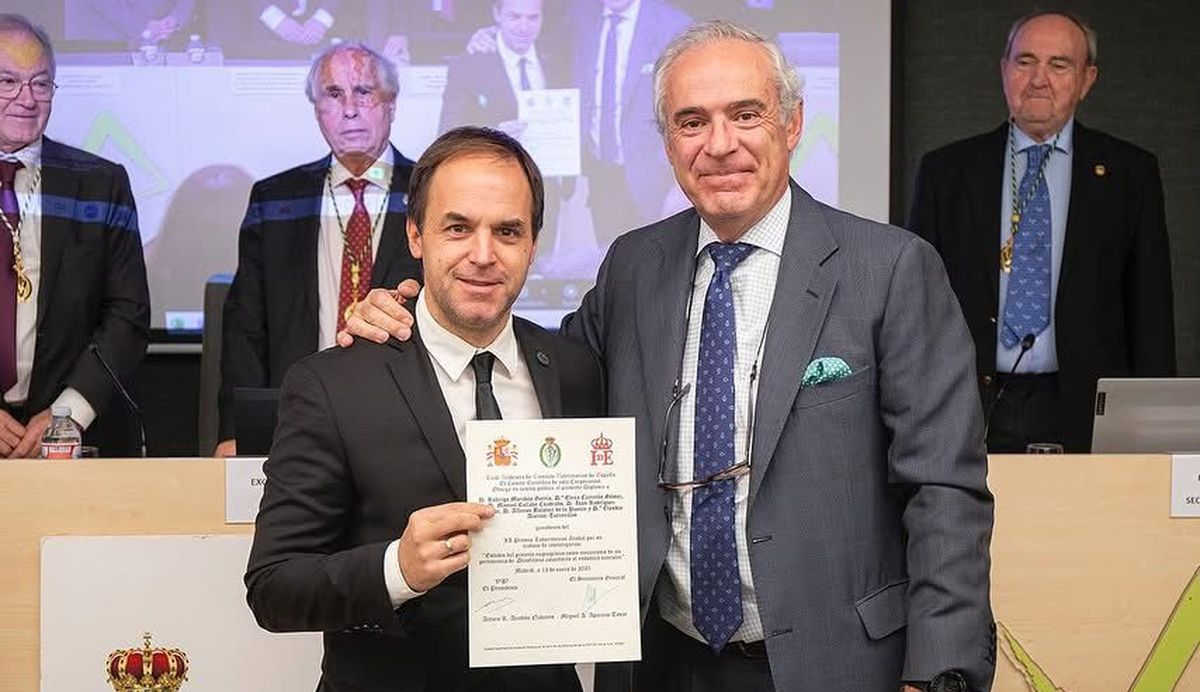 El profesor de la USAL premiado por la Real Academia de Ciencias Veterinarias