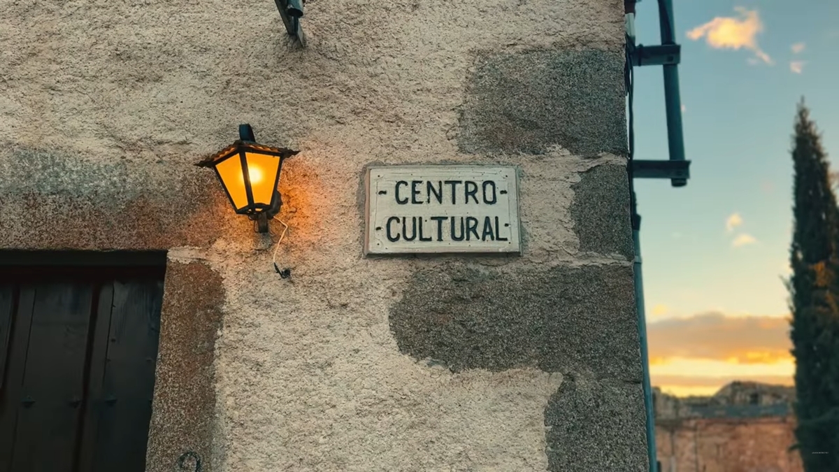 El cine en Monleras, símbolo de la resistencia contra el abandono de los pueblos