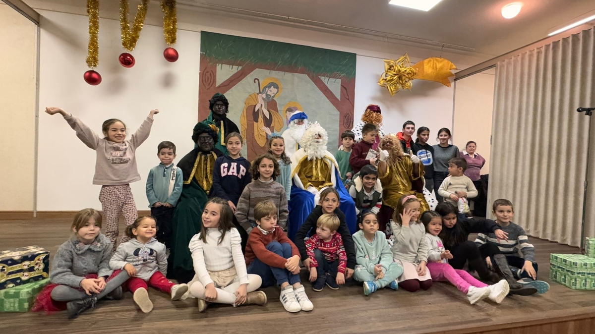 Dulce recibimiento a los Reyes Magos en Villavieja de Yeltes
