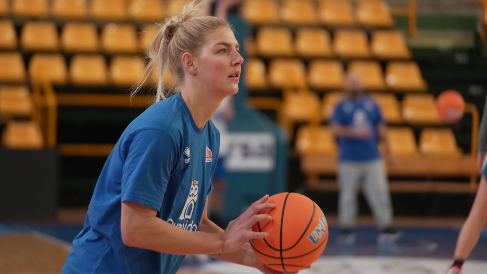 Maria Jespersen ya es una más en el Perfumerías Avenida y entrena en Würzburg