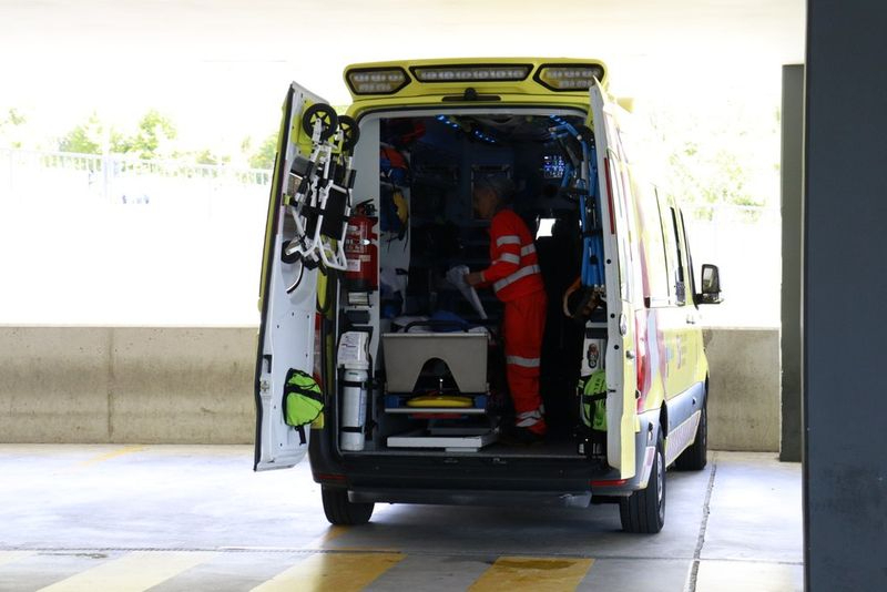 Herida tras colisionar contra un guardarraíl en Pelabravo