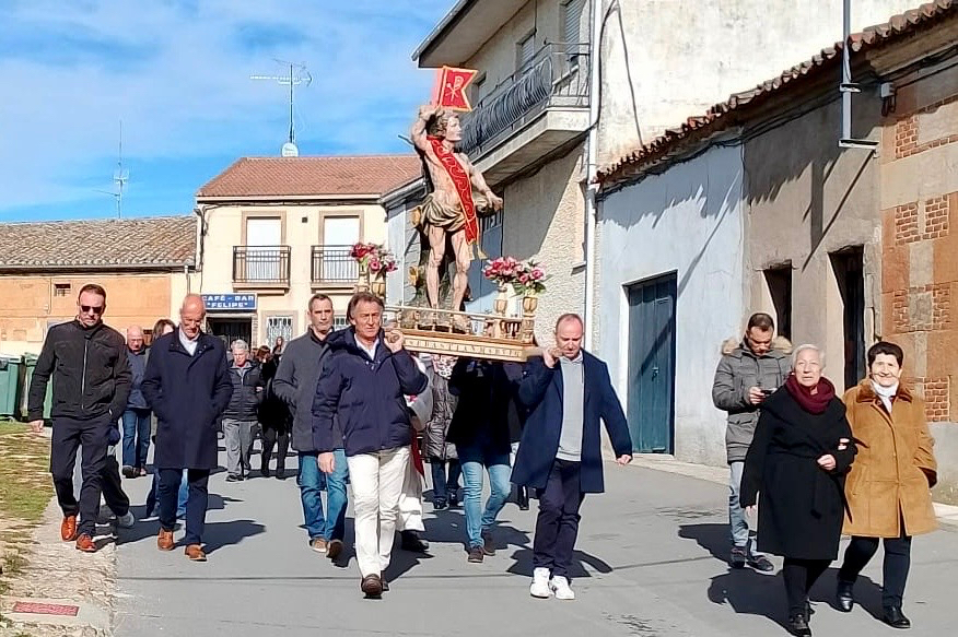 Villoruela se engalana para arropar a San Sebastián en su día grande