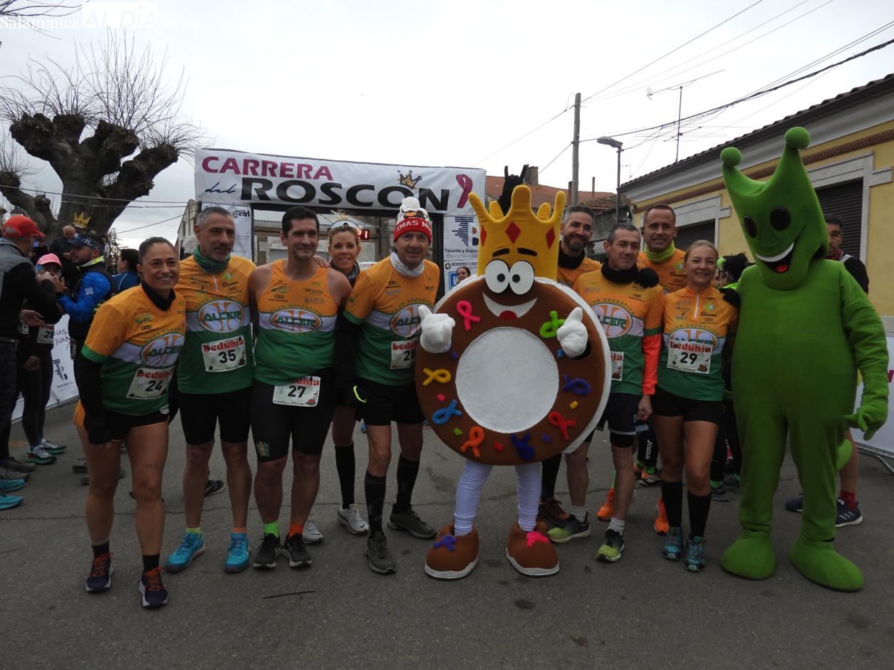 Paradinas de San Juan vibra con la tradicional Carrera del Roscón (GALERÍA DE FOTOS)