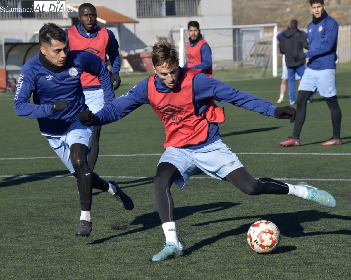 FOTOS | Tres ausencias en el entrenamiento del Salamanca UDS, que quiere pasar página en tierras cántabras