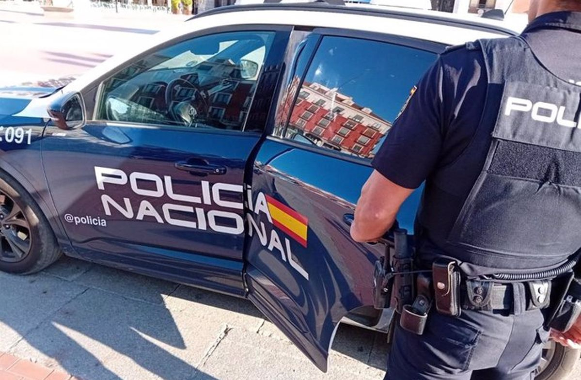 Asalto con arma blanca en Pizarrales para robar material informático