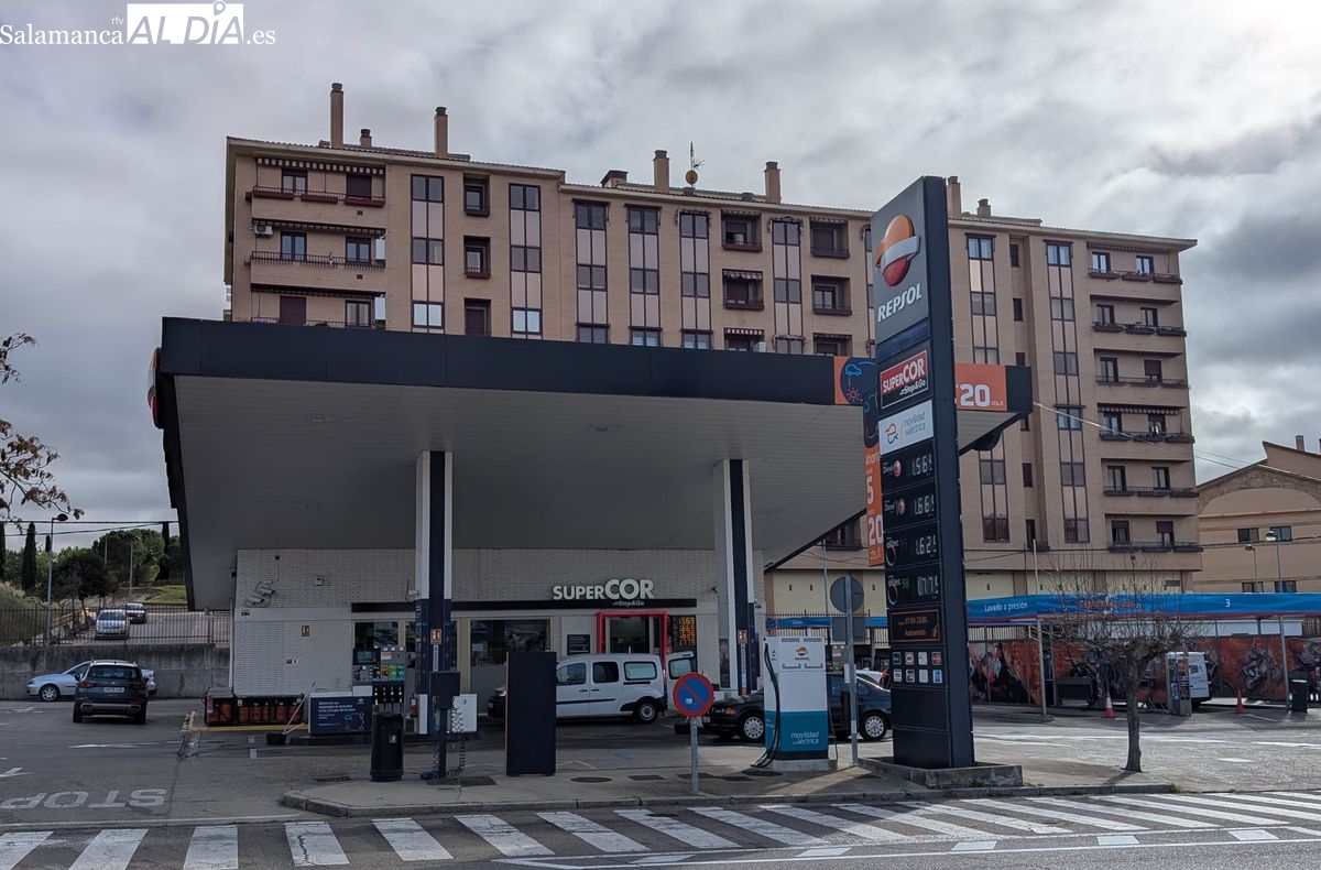 El boom de las low cost y la dificultad para encontrar empleados, desafíos de las gasolineras de Salamanca 
