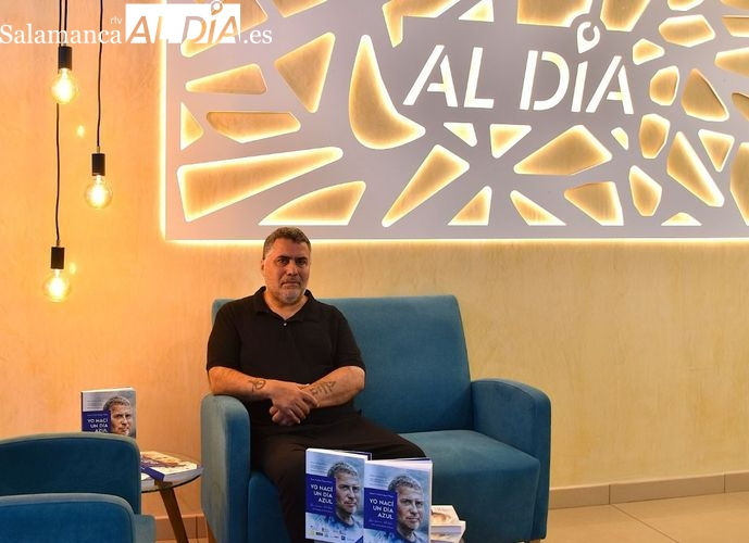 Juan Carlos López Pinto presenta su libro Yo nací un día azul en Pizarrales