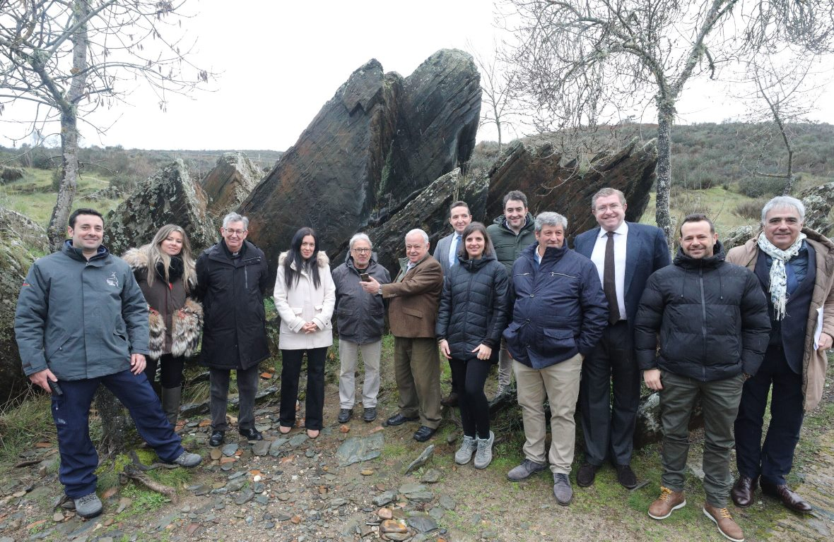 Los rectores de la USAL y la UPSA se estrenan en el Patronato de la Fundación Siega Verde