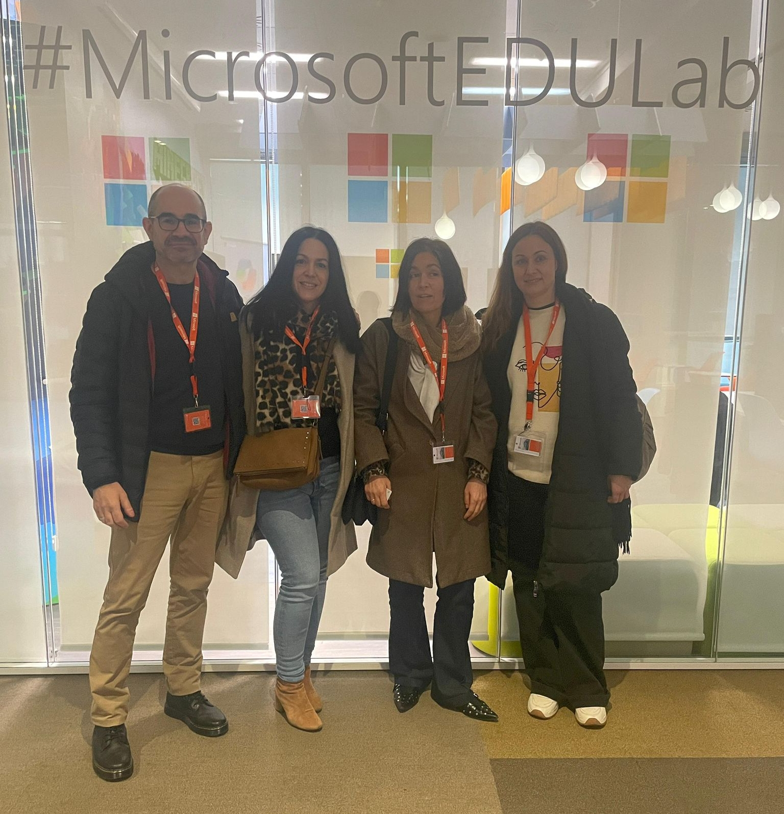 Profesores del colegio San Juan Bosco conocen el futuro de la educación en un evento exclusivo con Microsoft España